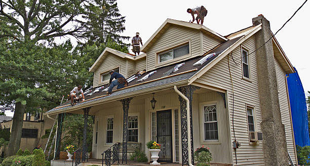 Best Shingle Roofing Installation  in Kennewick, WA